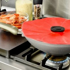 Charles Viancin Poppy Silicone Lid - Medium 9" -Stovetop Tea Kettles Shop cv poppy lid frypan life