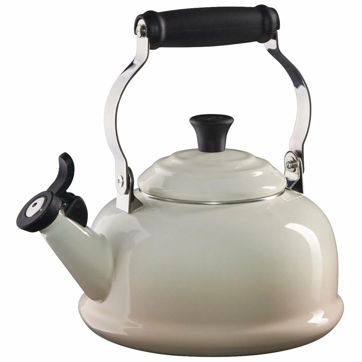 Le Creuset 1.7 Qt. Classic Whistling Kettle | Meringue White 1 Le Creuset 1.7 Qt. Classic Whistling Kettle | Meringue White